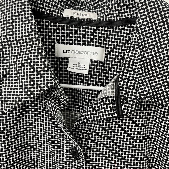 Lot of Two Smart Style Women’s Liz Claiborne Size Small Button Front Blouses - Picture 4 of 7